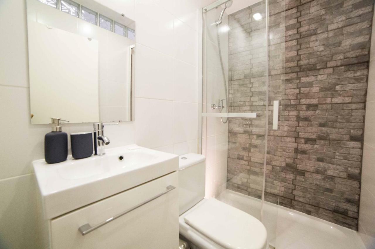 דירות ליסבון Flh Fresh And Cozy Old Town Duplex מראה חיצוני תמונה