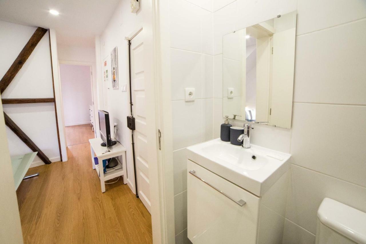 דירות ליסבון Flh Fresh And Cozy Old Town Duplex מראה חיצוני תמונה